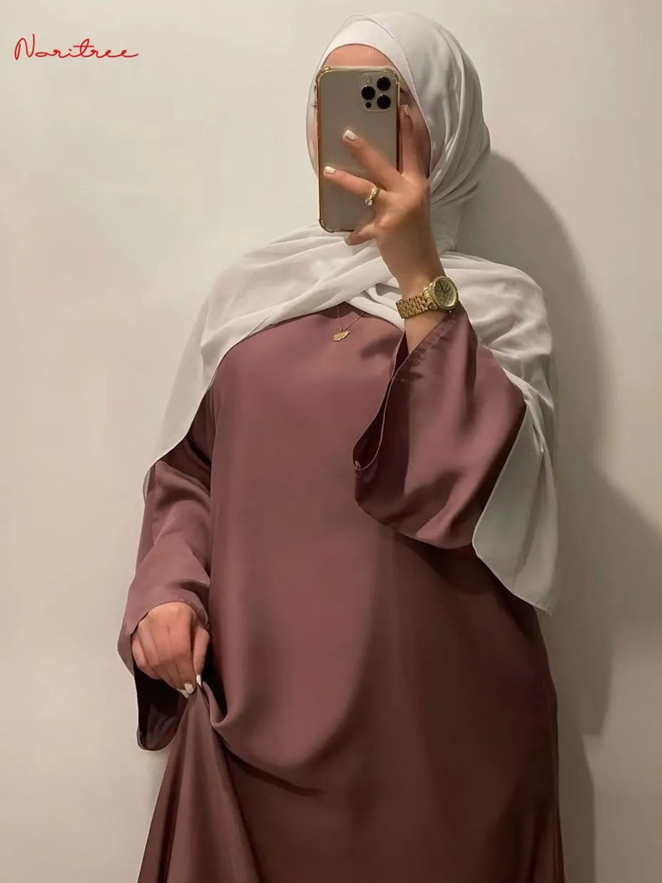 Vestido Satinado Eid