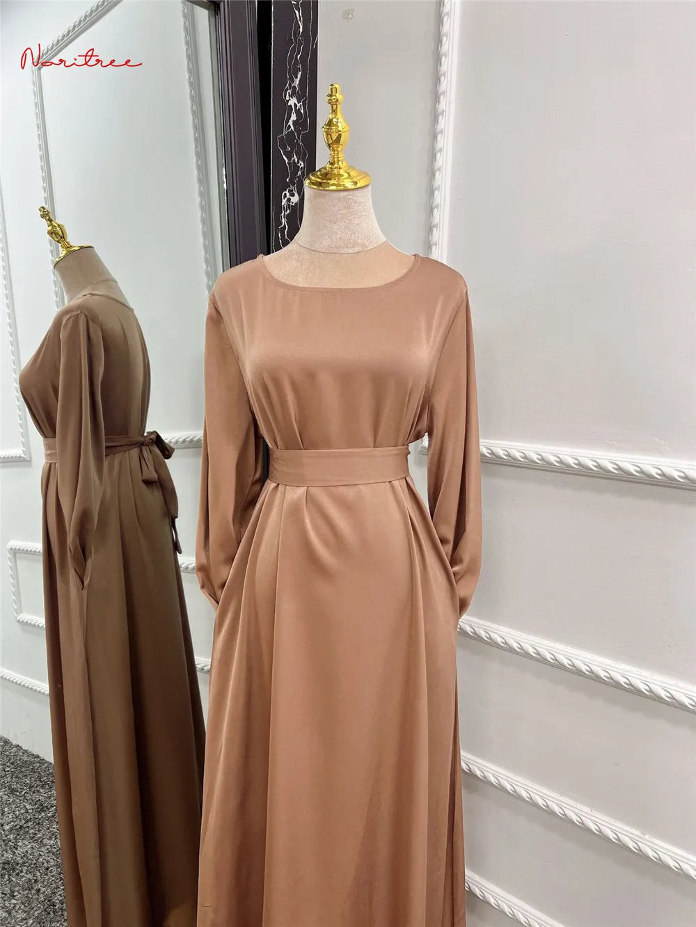 Vestido Satinado Eid